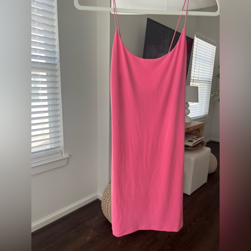 Alice and Olivia Delora Spaghetti Strap Fitted Mini Dress in Calypso Pink - Picture 1 of 4